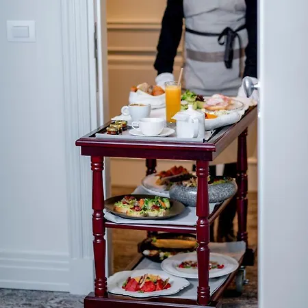 Hotel Vizualiza By Hmg 5*