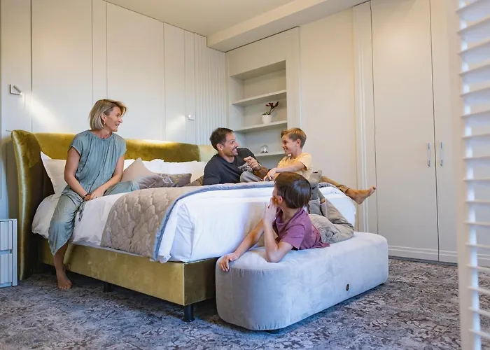 Vizualiza By Hmg Hotel 5*