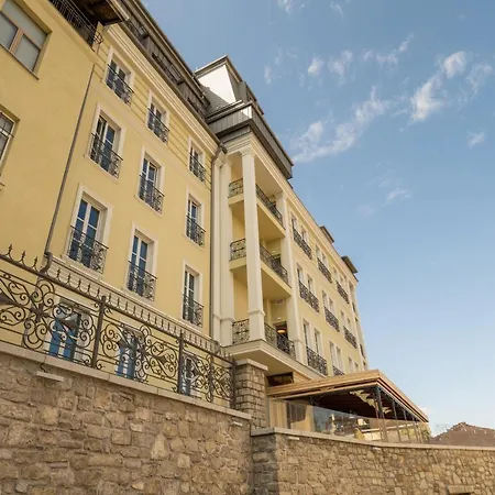 Vizualiza Szálloda 5*